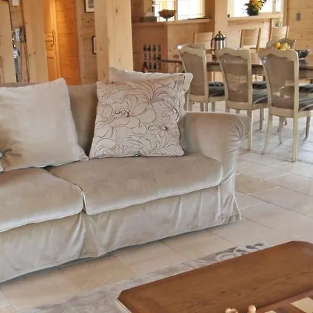Chalet Iona Chalet