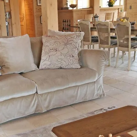 Chalet Iona *